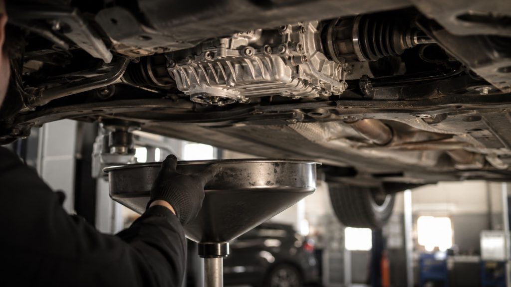 Výmena oleja v prevodovke v autorizovanom servise Auto Gabriel v Košiciach.